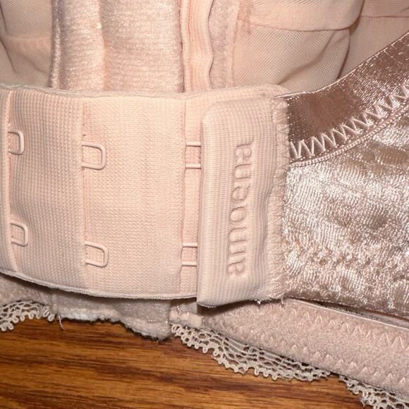 NWT Amoena Ellen Wirefree Masectomy Front Closure Bra Size 32A - Picture 10 of 16